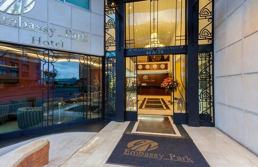 Hotel Embassy Park-1